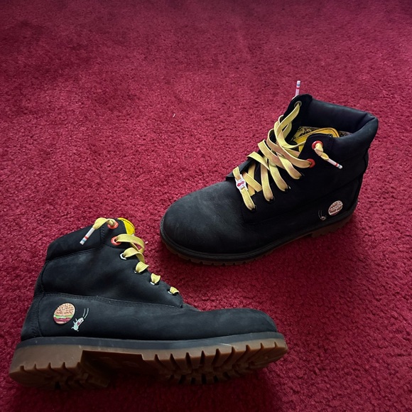 Spongebob Timberlands - Picture 3 of 5